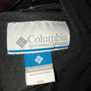 Grey and black Columbia jacket (Men’s)